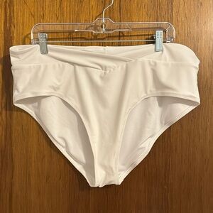 Old Navy 2X White high waisted bathing suit bottoms
